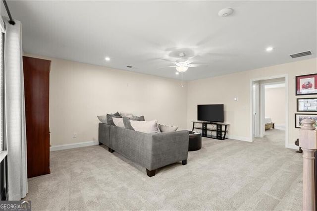 2840 Waverly Walk Point, Cumming, GA 30041