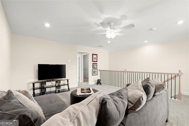 2840 Waverly Walk Point, Cumming, GA 30041