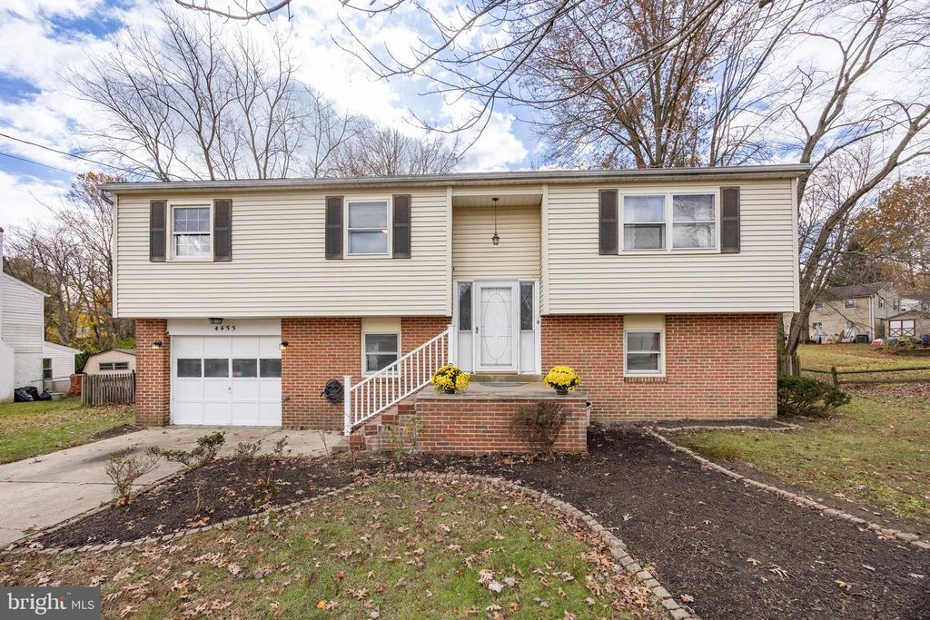 4455 BETHEL RD, Upper Chichester, PA 19061