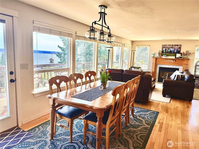 191 N North Hill Road, Hoodsport, WA 98548