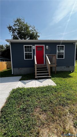 725 Wilson St, Petersburg, VA 23803