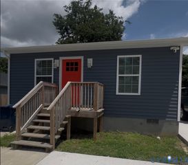 725 Wilson St, Petersburg, VA 23803