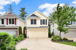 931 Bluff Creek Drive 21, Grand Haven City, MI 49417