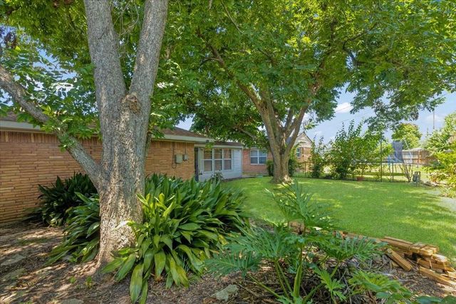 1403 Marlock Lane, Pasadena, TX 77502