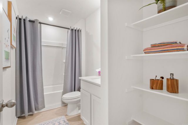 1606 Ridgefield Circle, Searcy, AR 72143