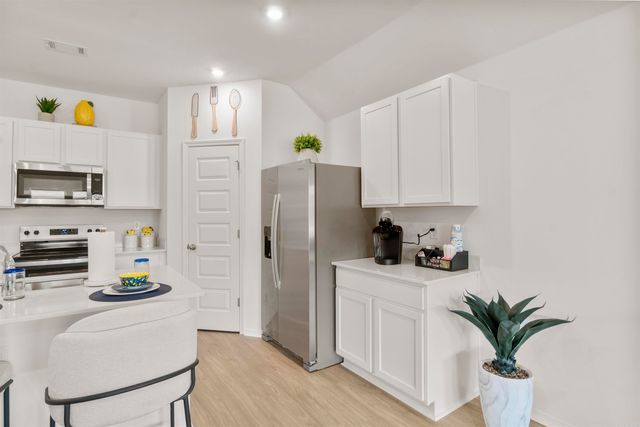 1606 Ridgefield Circle, Searcy, AR 72143