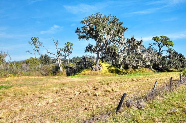 1505 W 60 HIGHWAY, Plant City, FL 33567