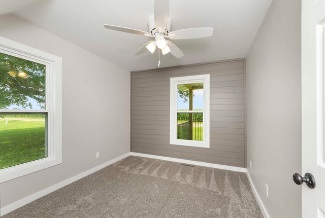 2711 E 800 North Road, Wenona, IL 61377