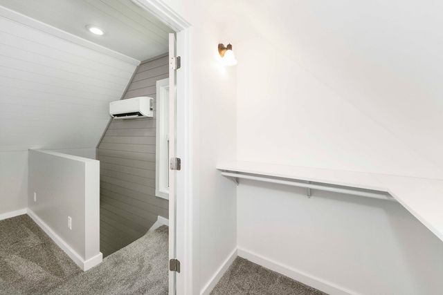 2711 E 800 North Road, Wenona, IL 61377