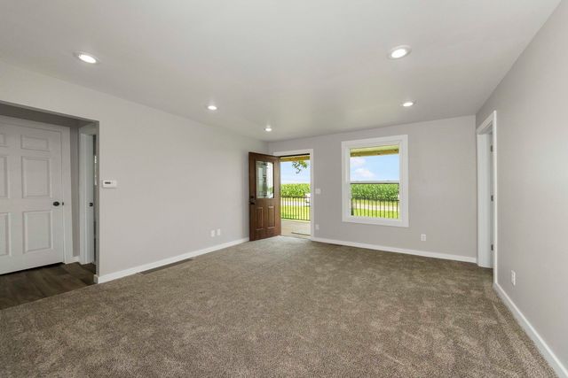 2711 E 800 North Road, Wenona, IL 61377