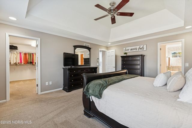 5109 Shadywood Court, Sylvania, OH 43560