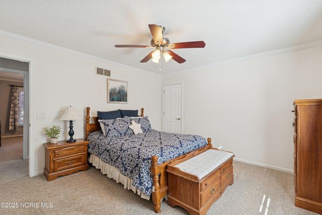 5109 Shadywood Court, Sylvania, OH 43560