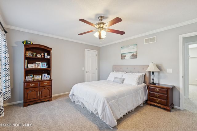 5109 Shadywood Court, Sylvania, OH 43560