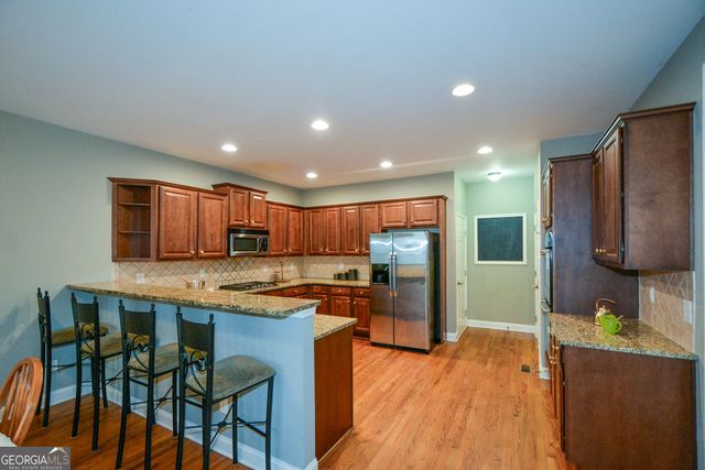 1025 Boxwood Lane, Canton, GA 30114