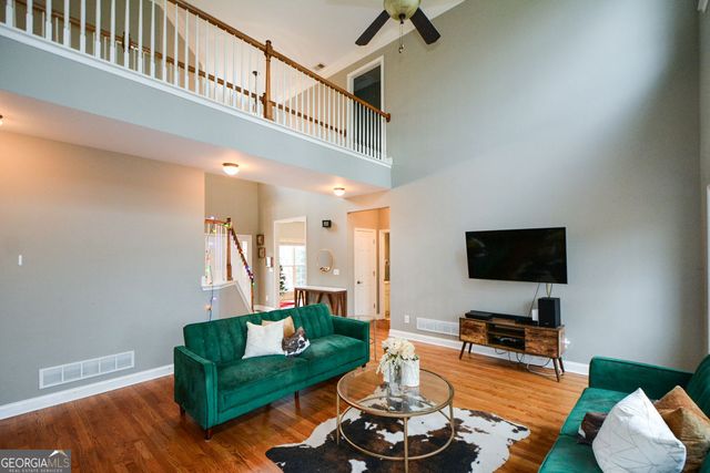 1025 Boxwood Lane, Canton, GA 30114