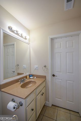 1025 Boxwood Lane, Canton, GA 30114