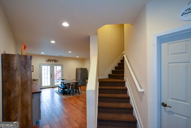 1025 Boxwood Lane, Canton, GA 30114