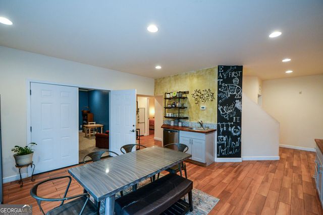 1025 Boxwood Lane, Canton, GA 30114