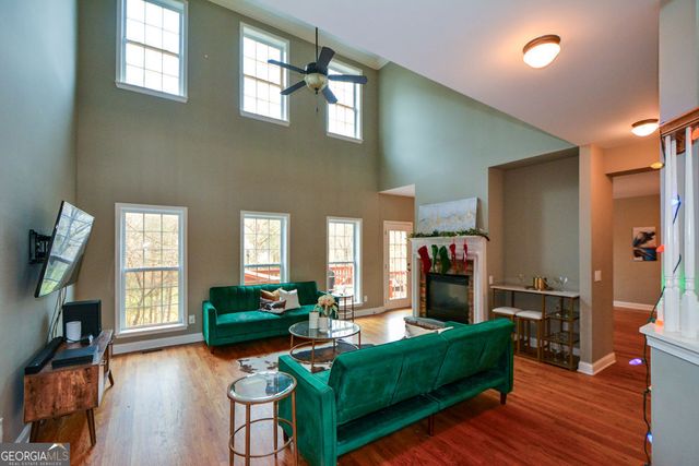 1025 Boxwood Lane, Canton, GA 30114