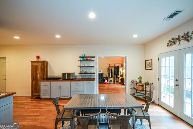 1025 Boxwood Lane, Canton, GA 30114