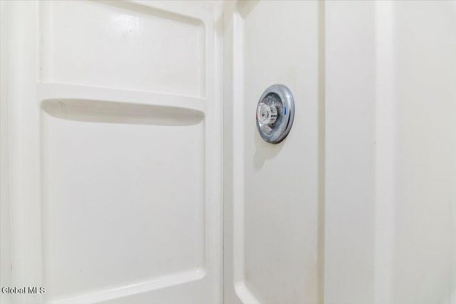 15 Nixon Street, Hoosick, NY 12090