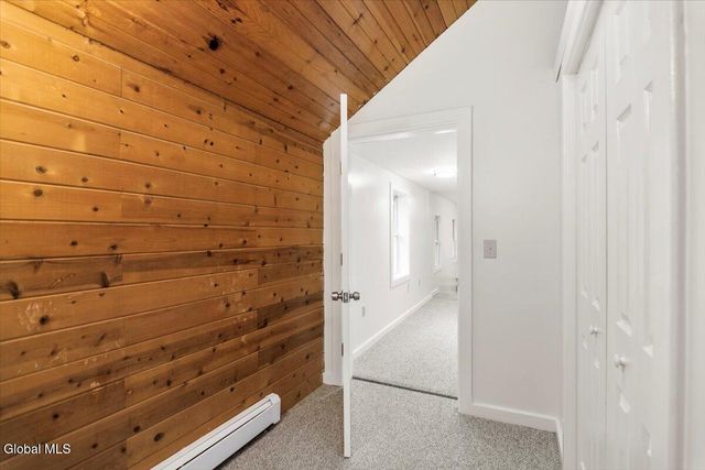 15 Nixon Street, Hoosick, NY 12090