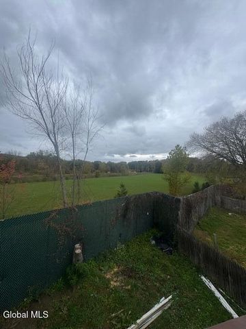 15 Nixon Street, Hoosick, NY 12090