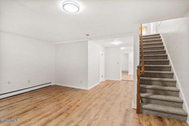 15 Nixon Street, Hoosick, NY 12090