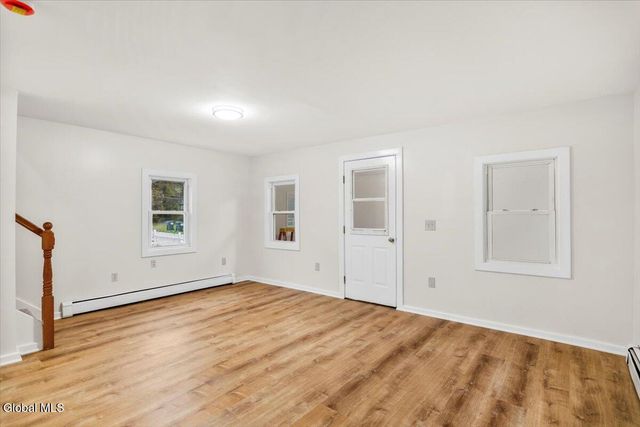 15 Nixon Street, Hoosick, NY 12090