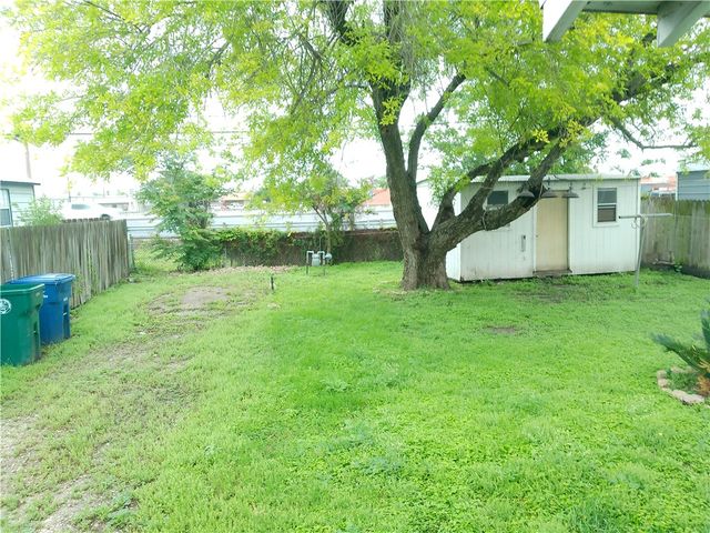 4326 Vestal St, Corpus Christi, TX 78416