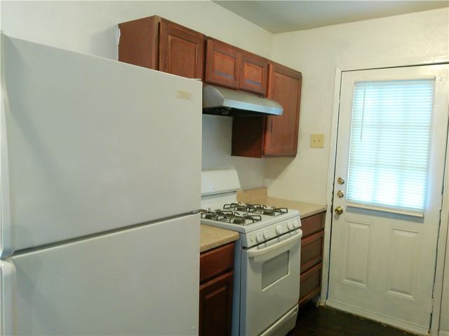 4326 Vestal St, Corpus Christi, TX 78416