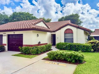 10975 Dolphin Palm Court B, Boynton Beach, FL 33437