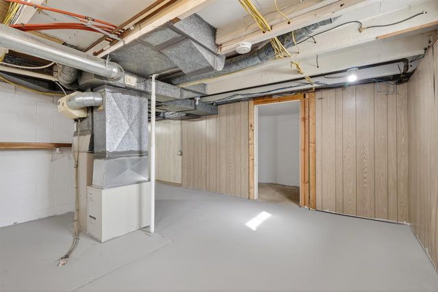 810 17TH AVENUE SOUTH, Wisconsin Rapids, WI 54495