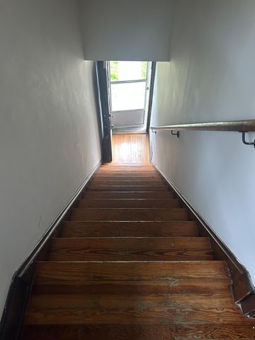 2609 Greenup Street, Covington, KY 41014