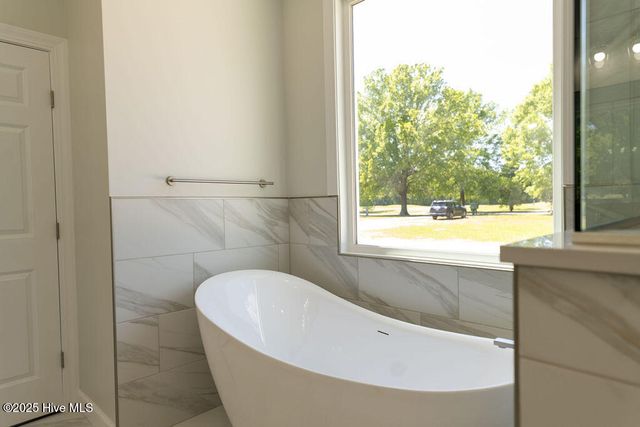 1102 Soundside Road, Edenton, NC 27932