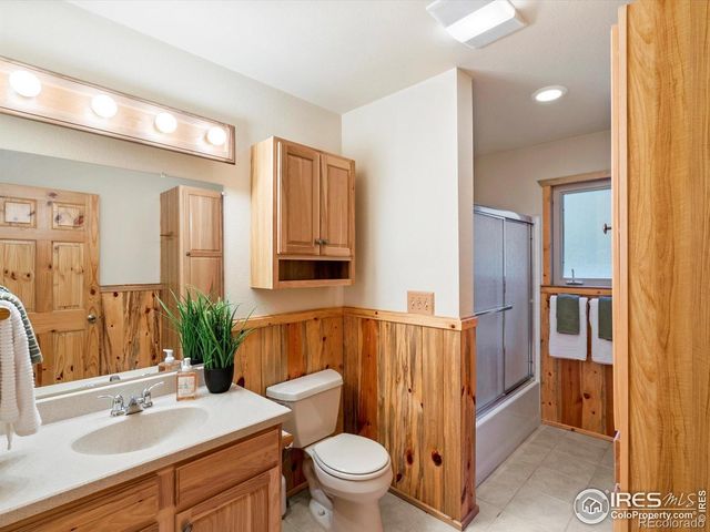 1035 Streamside Drive, Glen Haven, CO 80532