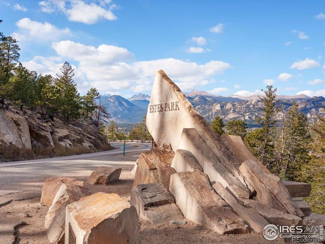 1035 Streamside Drive, Glen Haven, CO 80532