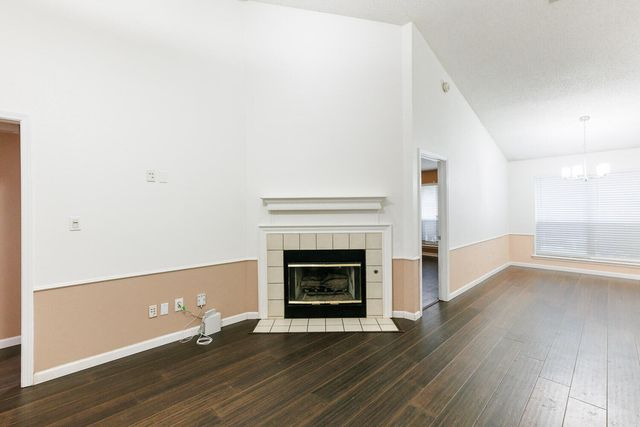 2210 93rd Street, Lubbock, TX 79423