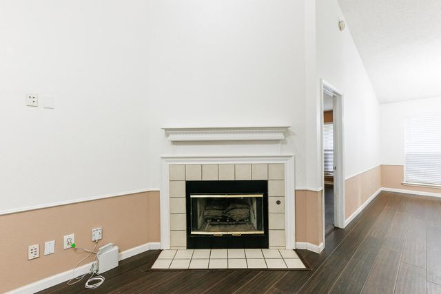 2210 93rd Street, Lubbock, TX 79423