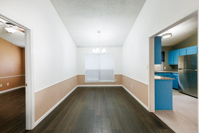 2210 93rd Street, Lubbock, TX 79423