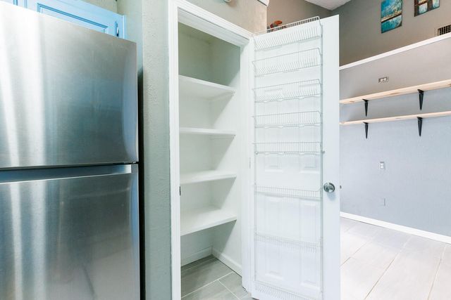 2210 93rd Street, Lubbock, TX 79423