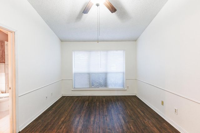 2210 93rd Street, Lubbock, TX 79423