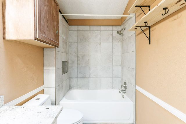 2210 93rd Street, Lubbock, TX 79423