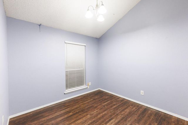 2210 93rd Street, Lubbock, TX 79423