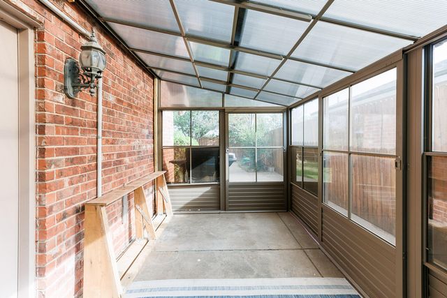 2210 93rd Street, Lubbock, TX 79423