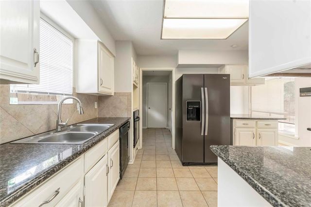 25515 Pepper Ridge Lane, Spring, TX 77373