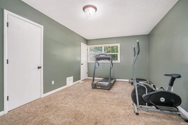 500 Rutter Street, Warsaw, IN 46580