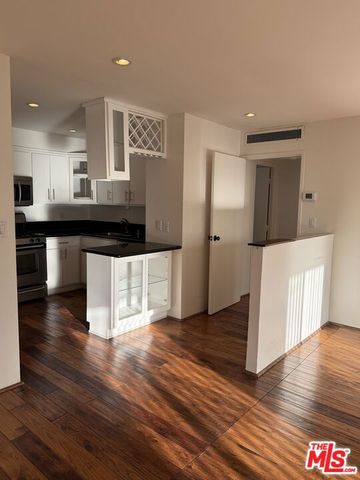 800 W 1st Street 3105, Los Angeles, CA 90012