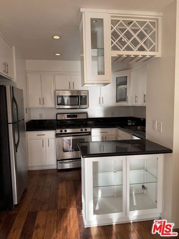 800 W 1st Street 3105, Los Angeles, CA 90012