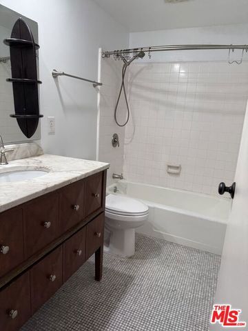 800 W 1st Street 3105, Los Angeles, CA 90012